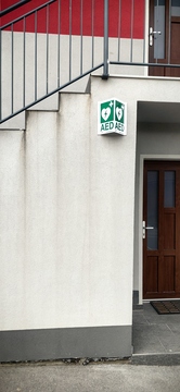 aed studenec 1